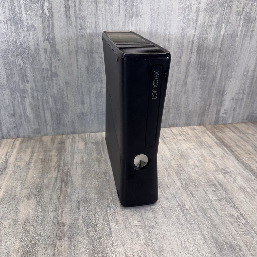 Matte Black Microsoft Xbox 360 S Console 4GB Black, FOR PARTS, Disc Tray Issue
